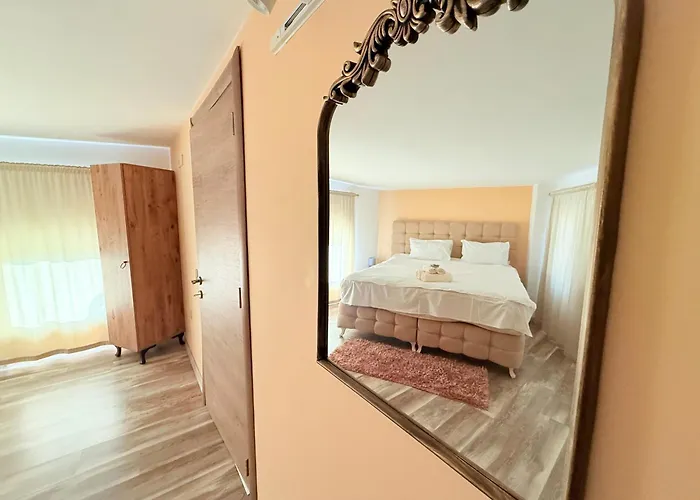 Apartment Center The Quiet Luxury 6 *