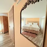 Apartment Center The Quiet Luxury 6 *