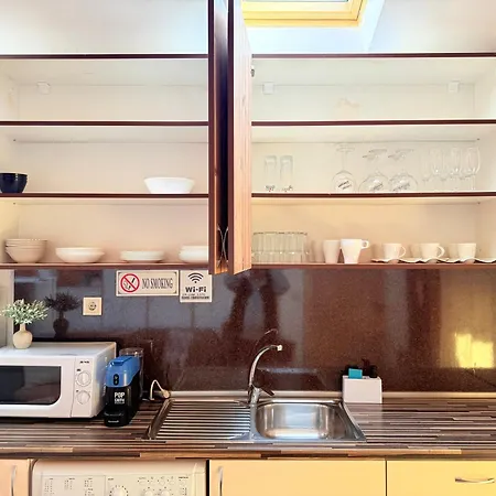 Center The Quiet Luxury 6 Daire *