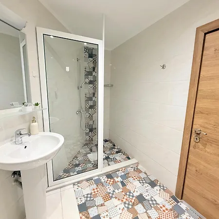 Center The Quiet Luxury 6 Апартаменты Пловдив