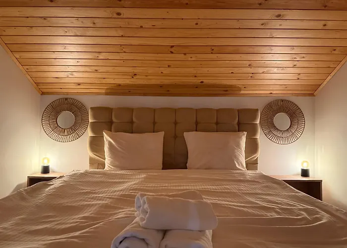 Center The Quiet Luxury 6 Filibe