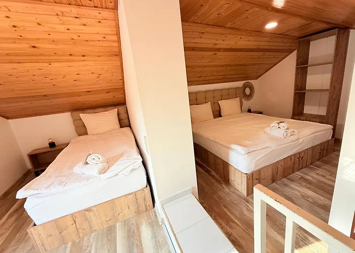 Center The Quiet Luxury 6 Filibe